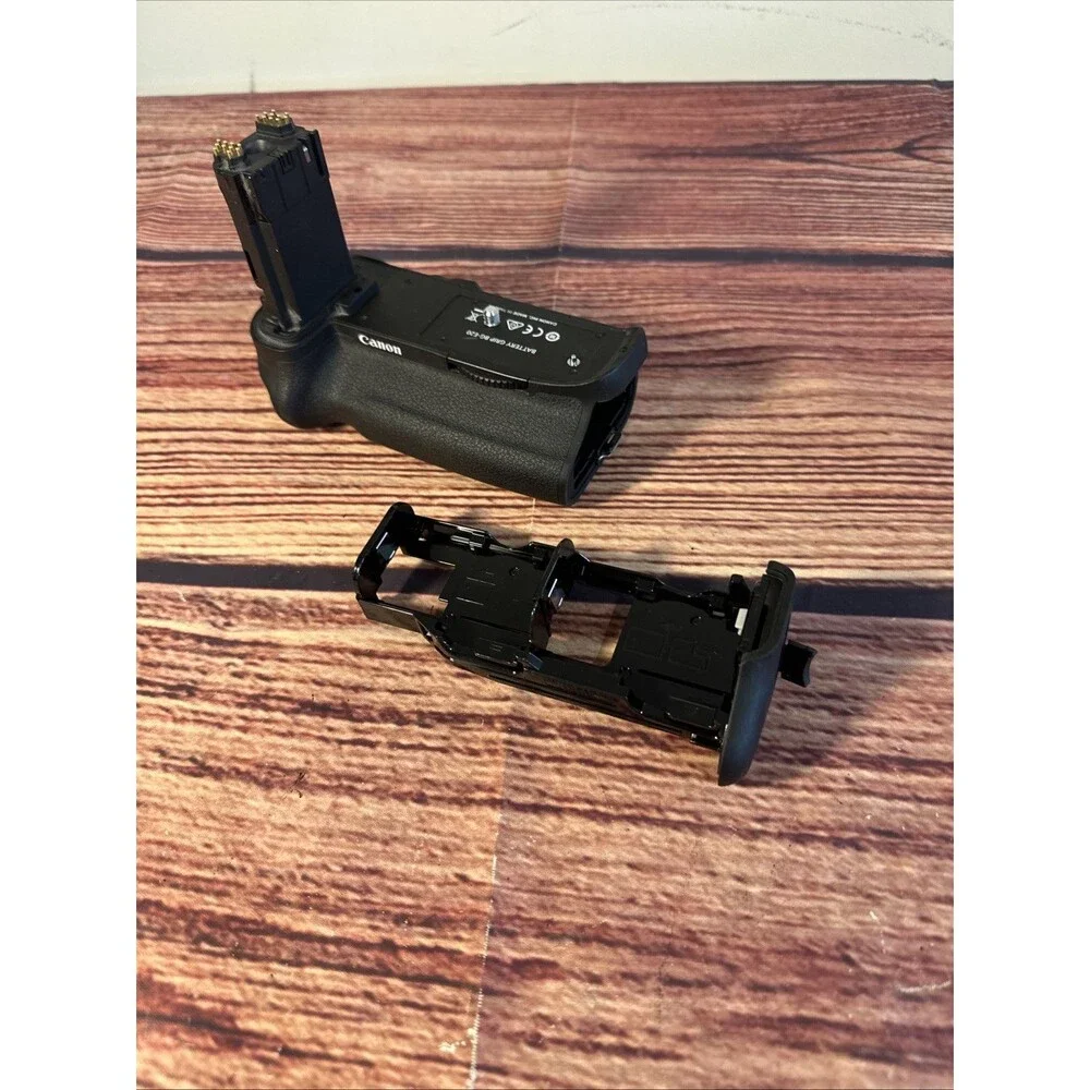 Canon BG-E20 Battery Grip for 5D Mark IV - WORKING